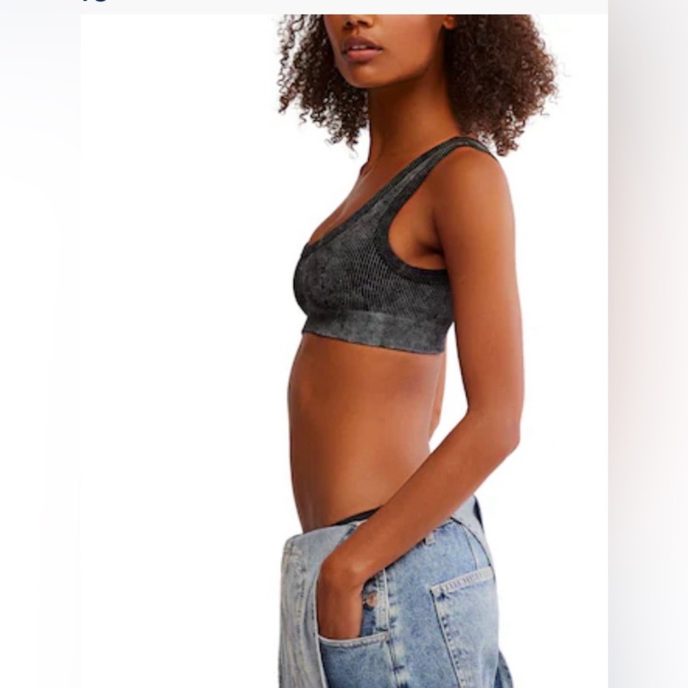 Free People Everyday Lou Scoop Bralette. NWT. Black - Picture 2 of 4